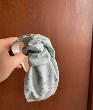 Load image into Gallery viewer, Adult/Teen Fabric covered Knot Headbands