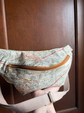 Load image into Gallery viewer, World Map Fabric Sling Bag