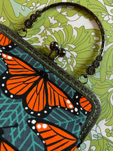 Load image into Gallery viewer, Monarch Handled Clutch Bag