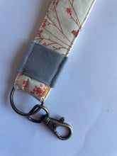 Load image into Gallery viewer, Spring Floral Key Fob