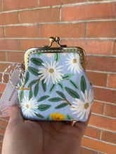 Load image into Gallery viewer, Daisy Coin Purse
