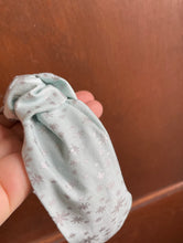 Load image into Gallery viewer, Adult/Teen Fabric covered Knot Headbands
