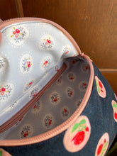 Load image into Gallery viewer, Cameo Rose Blaire Sling Bag
