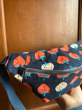 Load image into Gallery viewer, Strawberry Blaire Sling Bag
