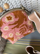 Load image into Gallery viewer, Alligator clutch crossbody bag
