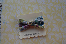 Load image into Gallery viewer, Floral Bow Clip
