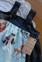 Load image into Gallery viewer, Polka dot Size 12-24 month Apron Knot Dress
