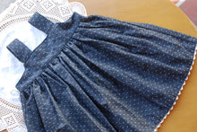 Load image into Gallery viewer, Polka dot Size 12-24 month Apron Knot Dress
