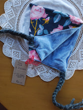 Load image into Gallery viewer, Floral Corduroy/Blue Flannel Size 3-6 month Pixie Hat
