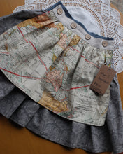 Load image into Gallery viewer, Hazel Skirt Size 5 with Reversible/Removable Apron

