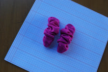 Load image into Gallery viewer, Pink Scrunchie Clip
