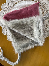 Load image into Gallery viewer, Faux Fur and Mauve corduroy pixie Hat size 3-5 years
