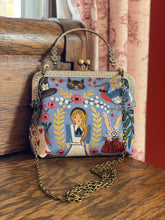 Load image into Gallery viewer, Wonderland Women’s Handled Clutch w/chsin
