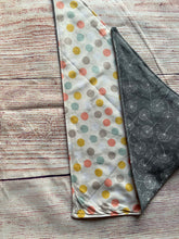Load image into Gallery viewer, Polka dot/ dandelion dog bandanna
