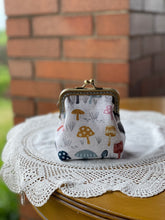 Load image into Gallery viewer, Colorful Mushroom Coin Purse
