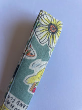 Load image into Gallery viewer, Light Blue Tropical Key Fob
