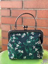 Load image into Gallery viewer, Women’s Mistletoe Handled Clutch
