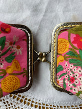 Load image into Gallery viewer, Pink Floral Women’s coin purse

