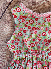 Load image into Gallery viewer, Floral Junie Dress size 4
