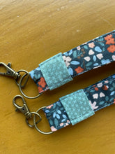 Load image into Gallery viewer, Dark Blue Floral Key Fob
