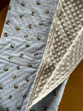 Load image into Gallery viewer, Bumblebee Flannel and Minky Blanket
