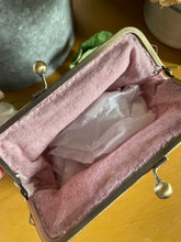 Load image into Gallery viewer, Women’s white Rosette Clutch
