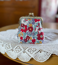 Load image into Gallery viewer, Floral Coin Purse with blue lining
