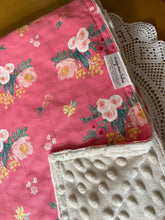 Load image into Gallery viewer, Pink Floral and Ivory Minky Blanket
