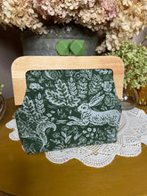 Load image into Gallery viewer, Green Rabbit Wooden Frame  Clutch
