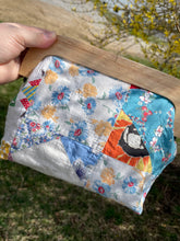Load image into Gallery viewer, Wooden Frame Vintage Quilt Clutch Bag
